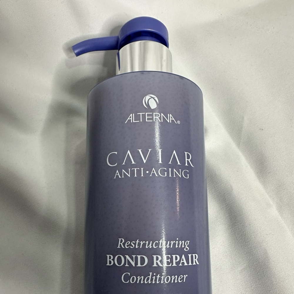 Alterna Caviar Anti-Aging Restructuring Bond Repair Conditioner 16.5oz - Picture 5 of 8